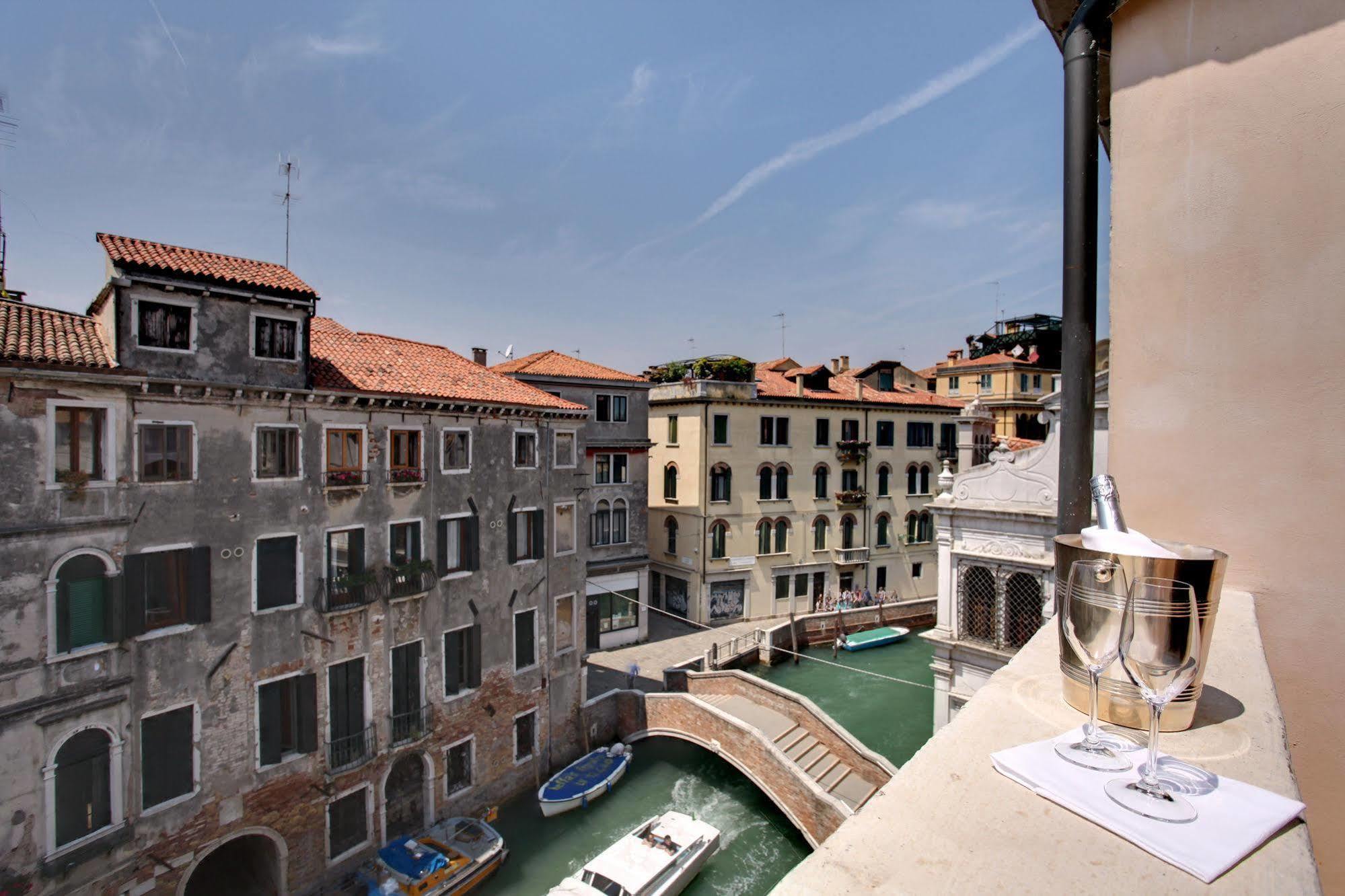San Giorgio Degli Schiavoni Apartments Venedig Eksteriør billede