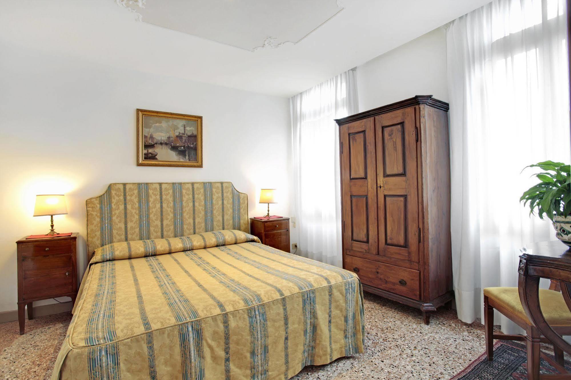 San Giorgio Degli Schiavoni Apartments Venedig Eksteriør billede