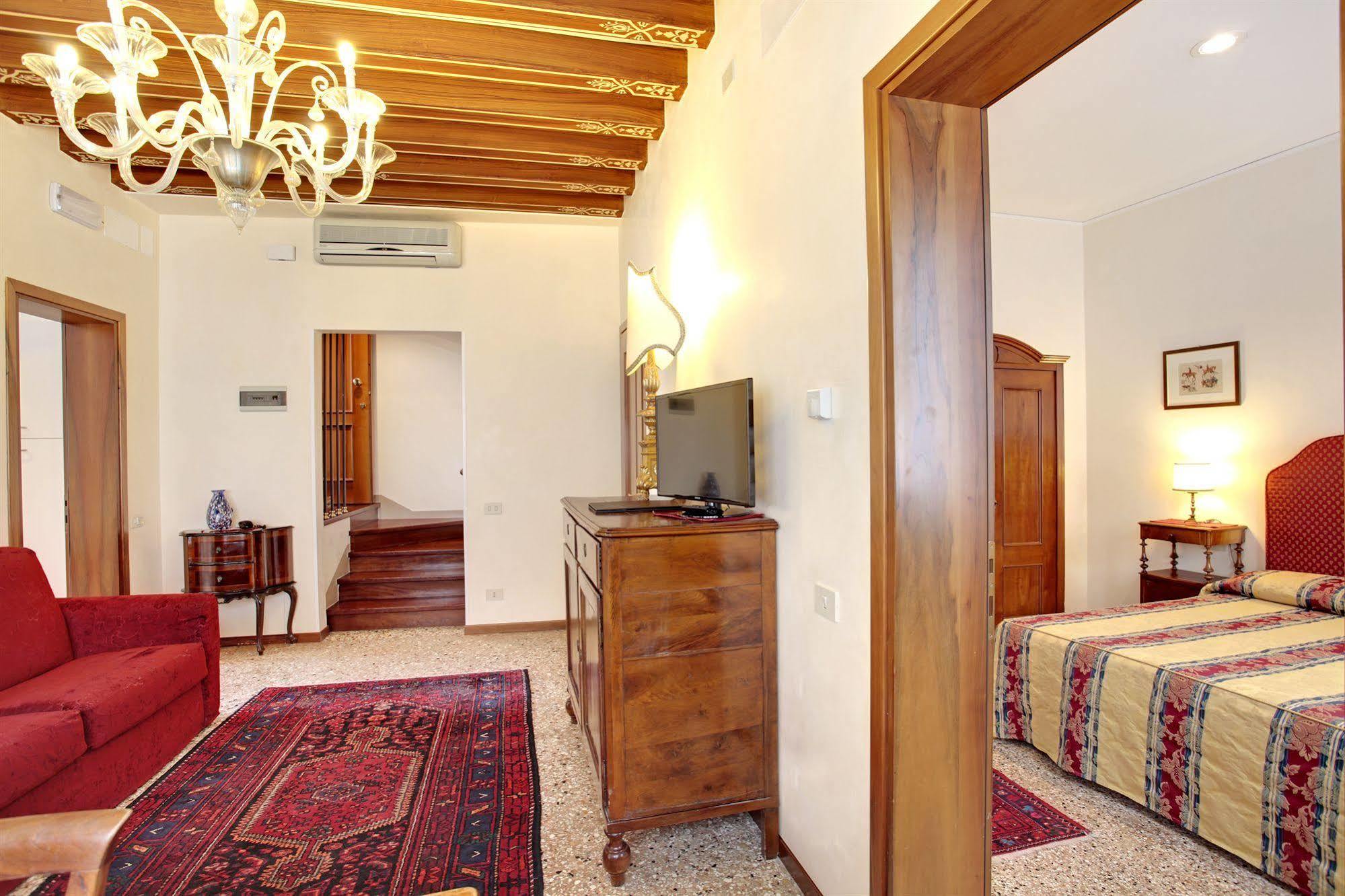 San Giorgio Degli Schiavoni Apartments Venedig Eksteriør billede